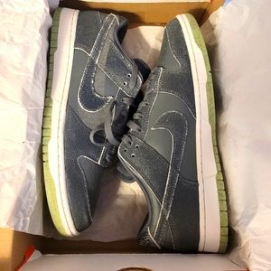 Nike dunk low prm halloween sz 10 us